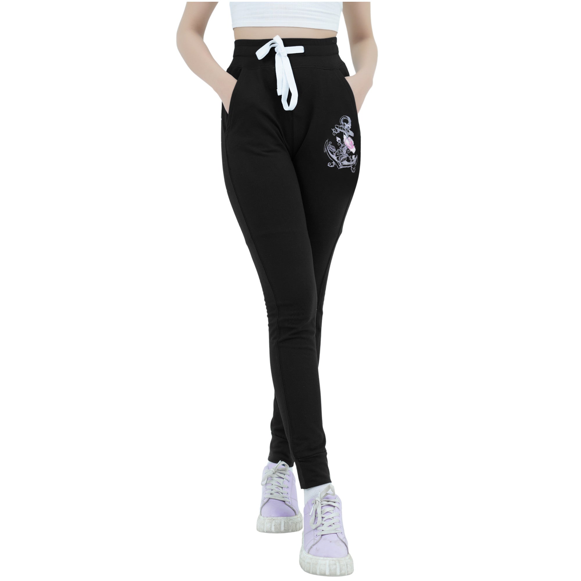 Damen Jogginghose Schwarz mit Stickerei aus Baumwolle Slim Fit
